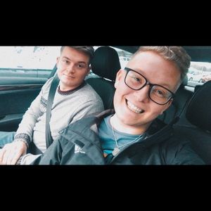 Meet your Posher, Cody